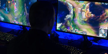 pace-university-esports-player